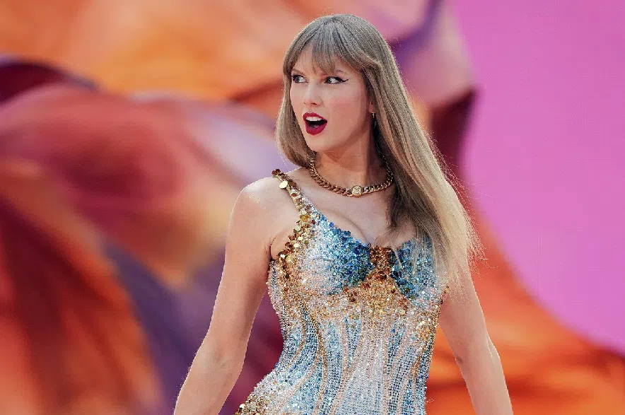 Taylor Swift se corona como la mujer más rica del mundo, superando la riqueza de 50 países juntos