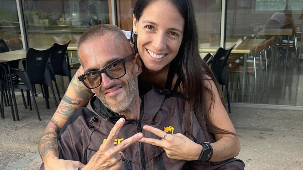 Muere a los 42 años Dani Ku, el ciclista e influencer catalán que se casó en el hospital