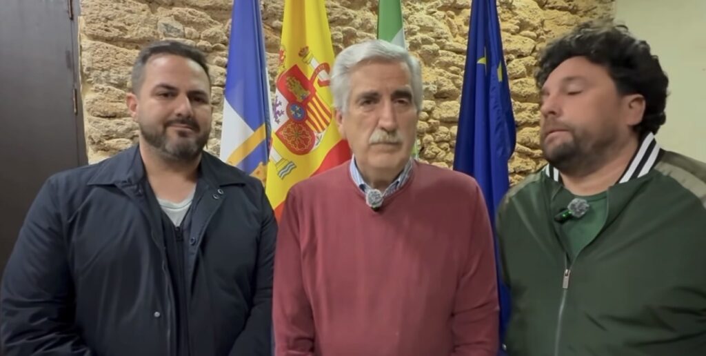Chipiona decreta tres días de luto por la repentina muerte de Rafael Bernal, joven de 24 años vinculado al Carnaval gaditano