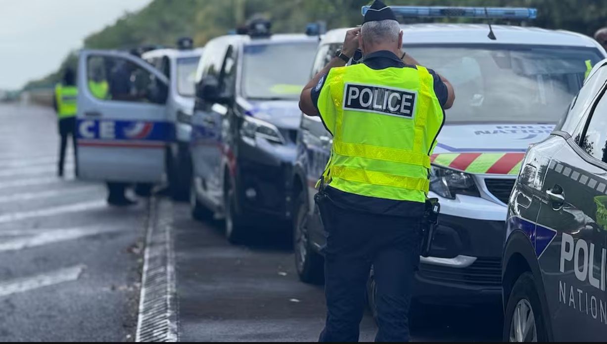 El sospechoso del tiroteo racista en Francia afirma que está en tratamiento por esquizofrenia