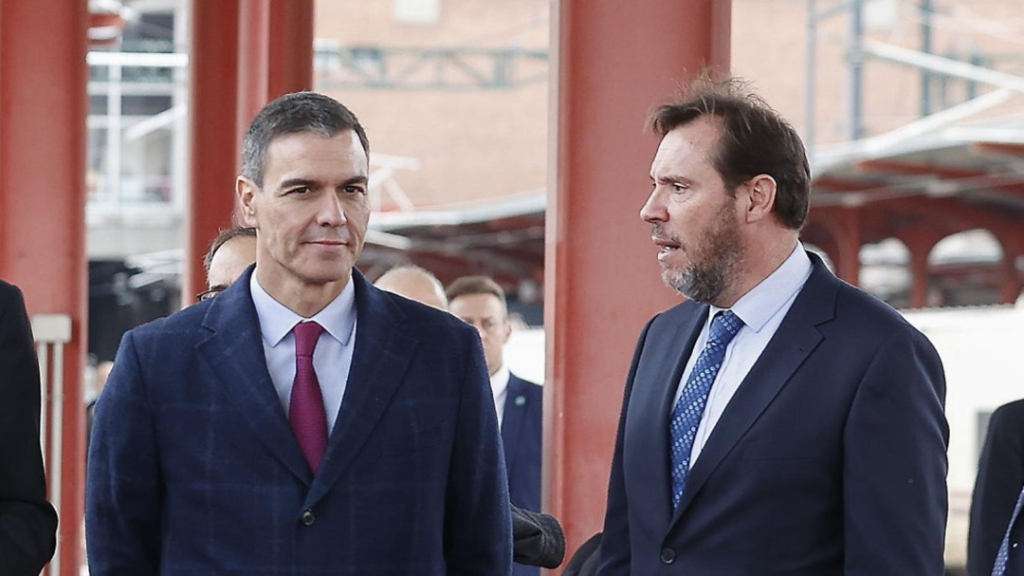 Óscar Puente ofreció su dimisión a Pedro Sánchez tras el accidente de Urda, pero el presidente la rechazó