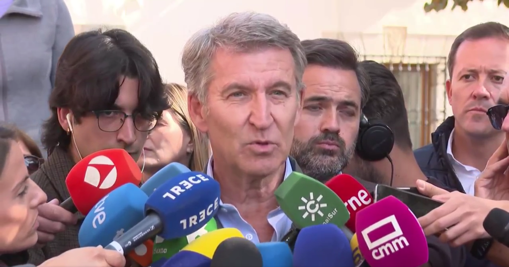 Feijóo exige responsabilidades políticas tras el accidente de tren en Toledo y cuestiona la gestión ferroviaria del Gobierno