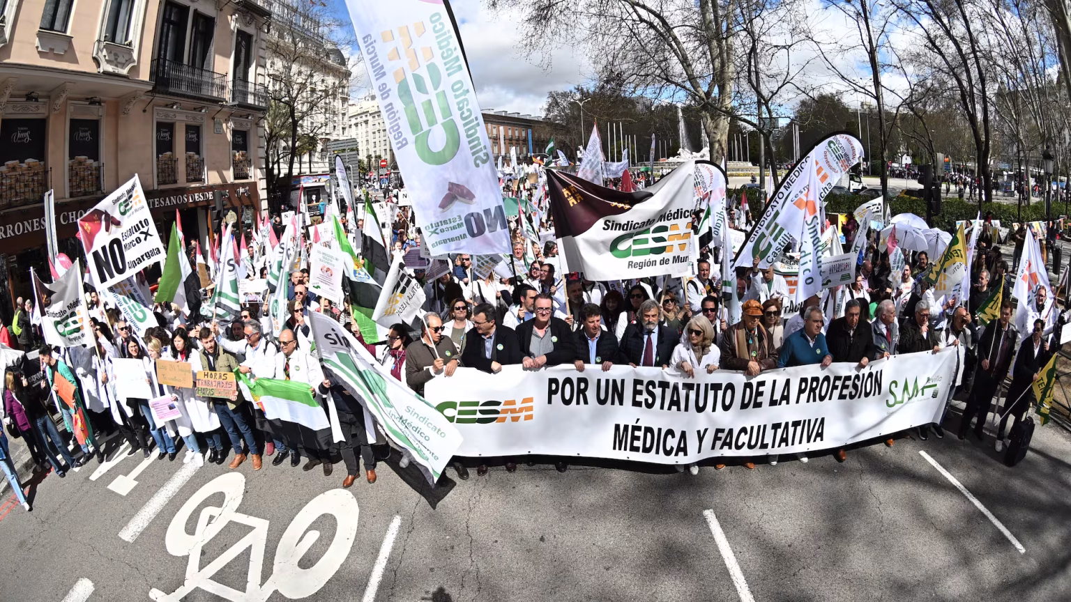 Los médicos mantienen la huelga en cinco comunidades: estas son las fechas y sus principales reivindicaciones