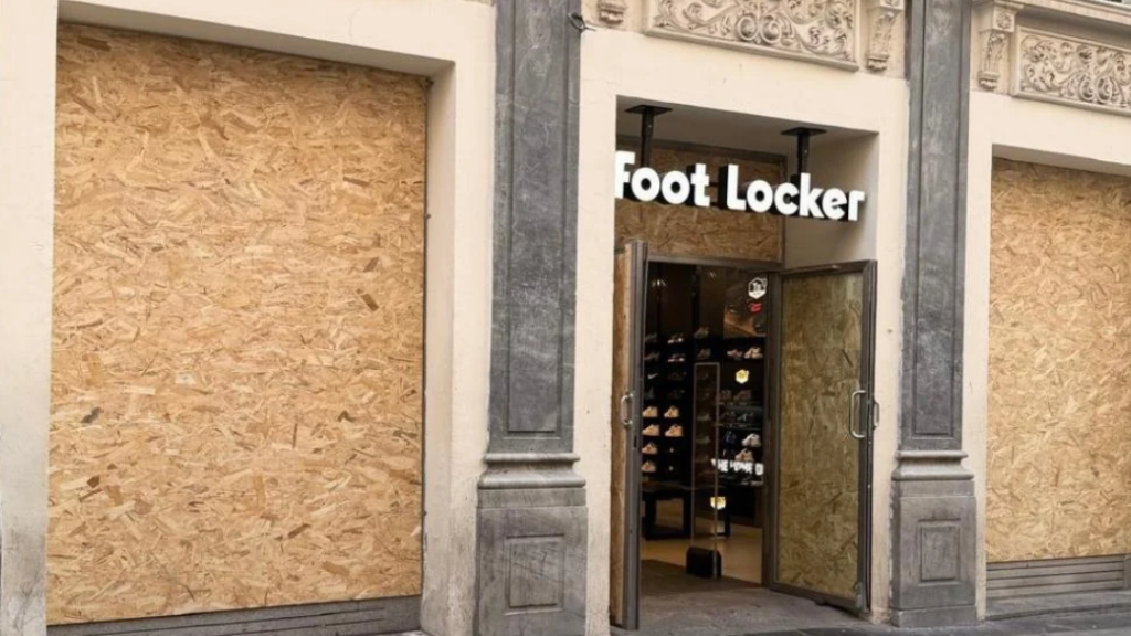 Madrid despliega 200 antidisturbios en el centro ante el temor a disturbios durante Halloween