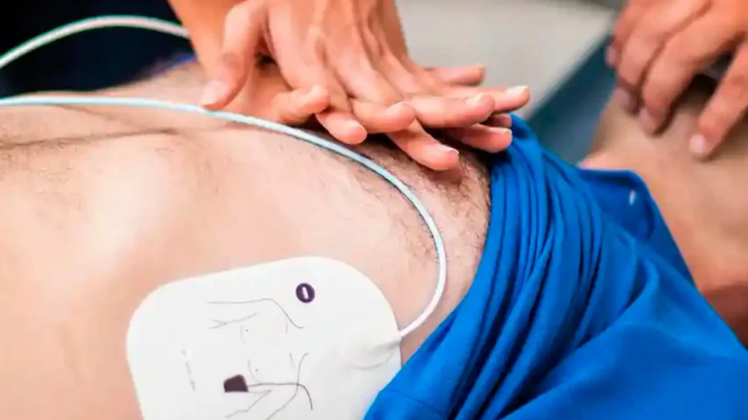 Iker, el niño de 8 años que salvó a su padre tras sufrir una parada cardiorrespiratoria en Vigo